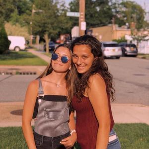 Meet your Posher, Isabella